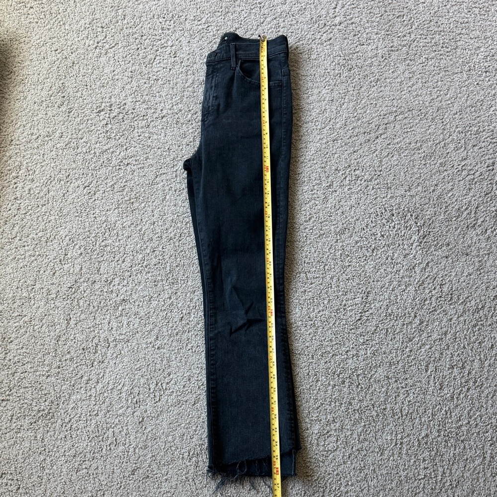 Mother Insider Crop Step Fray Jeans in Not Guilty Black Women’s Size 24 - Picture 11 of 16